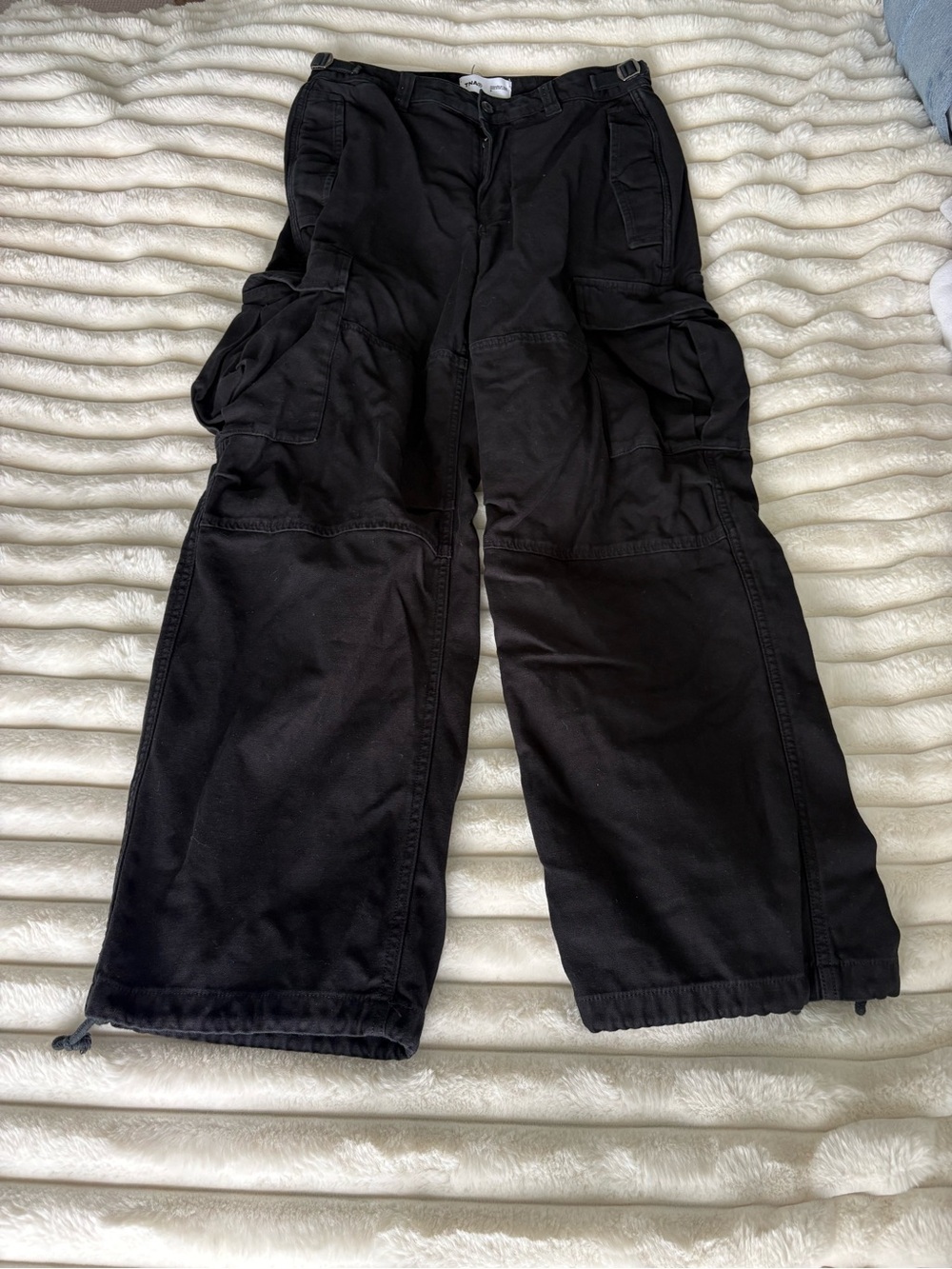 Tna cargo straight leg pants